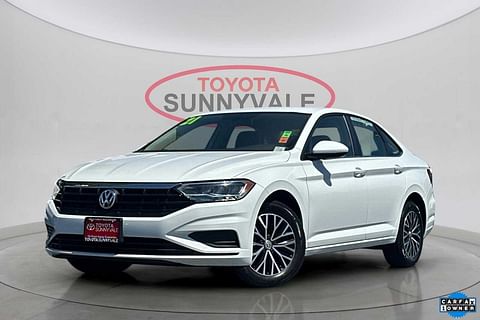 1 image of 2021 Volkswagen Jetta R-Line