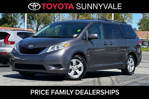 1 image of 2013 Toyota Sienna LE