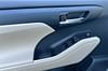15 thumbnail image of  2023 Toyota Highlander XLE